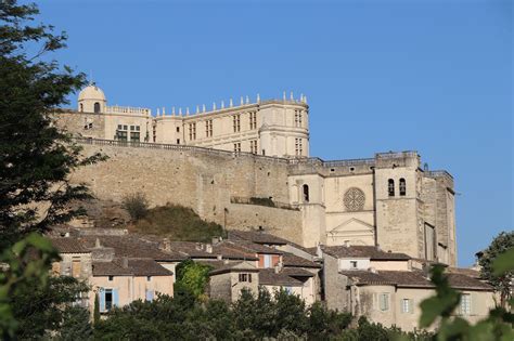 Tourisme - Ville de Grignan