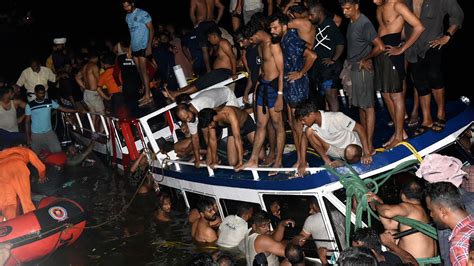 Tourist boat capsizes in southern India; at least 22 dead