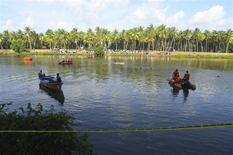 Tourist boat capsizes in southern India, at least 22 dead