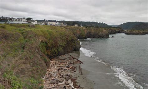 Tourist reports seeing man fall from oceanside cliff near Mendocino