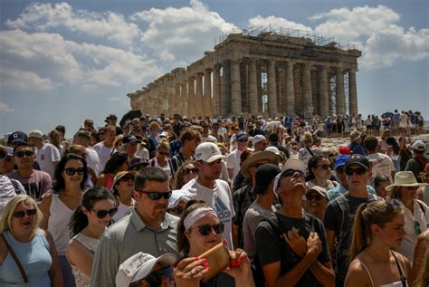 Tourists are packing European hotspots. And Americans don’t mind the higher prices and crowds