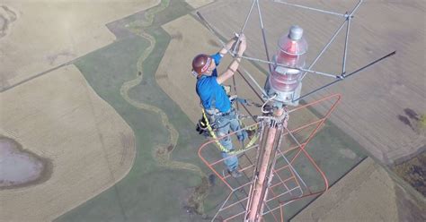 Tower light changer. Tower Services. Whether you need to bring a new tower online, upgrade a tower, deploy new technology or decommission a site– or just install tower lighting, Second Sight Systems provides you tower services with highly … 