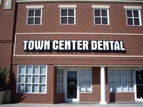 Town center dental robbinsville. Jan 26, 2022 · 2350 ROUTE 33, No. 206 | A one-bedroom, one-bathroom second-floor condominium built in 2007 at the Lofts at Town Center, listed for $215,000. 609-865-0925 Hannah Beier for The New York Times. 