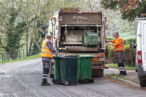 Town of Milton announces refuse collection program