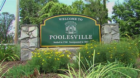 Town of poolesville. Poolesville is a U.S. town in the western portion of Montgomery County, Maryland. The population was 5,742 at the 2020 United States Census . [2] It is surrounded by (but is technically not part of) the Montgomery County Agricultural Reserve , [3] and is considered a distant bedroom community for commuters to Washington, D.C. 