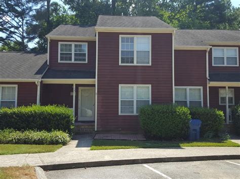 Townhomes for rent durham nc. 88 Townhomes Available. Braxton Townhomes. 719 Graphite Dr, Durham, NC 27703. Virtual Tour. $2,075 - 2,662. 3 Beds. Dog & Cat Friendly Dishwasher Refrigerator … 