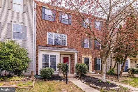 Townhomes for rent in bristow va. Find your ideal 2 bedroom townhome in Bristow. Discover 93 spacious units for rent with modern amenities and a variety of floor plans to fit your lifestyle. Menu 