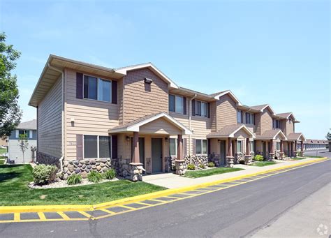 Townhomes for rent in sioux falls. Welcome to Benson Village Townhomes, a charming community nestled on the northern side of South Dakota’s Queen City.We bring you lofty interiors, convenient perks, and excellent services offered by a … 