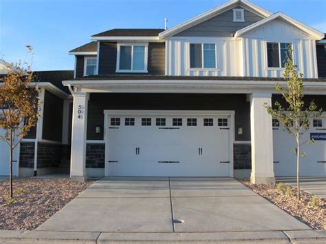 Townhomes for rent in utah. Townhomes for rent in Eagle Mountain, Utah have a median rental price of $2,100. There are 20 active townhomes for rent in Eagle Mountain, which spend an average of 42 days on the market. 