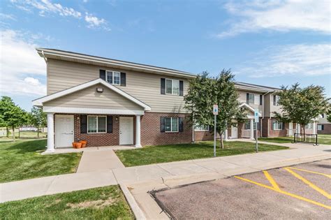 Townhomes in sioux falls sd. Sioux Falls, SD 2 Bedroom Townhomes For Sale. Sort: New Listings ... Foster Townhome Plan in Galway Village, Sioux Falls, SD 57106. NEW CONSTRUCTION. $308,350. 3bd. 3ba. 1,657 sqft. 2404 E Cama Pl, Place Sioux Falls, SD 57108. Realtor Association of the Sioux Empire. NEW CONSTRUCTION. 