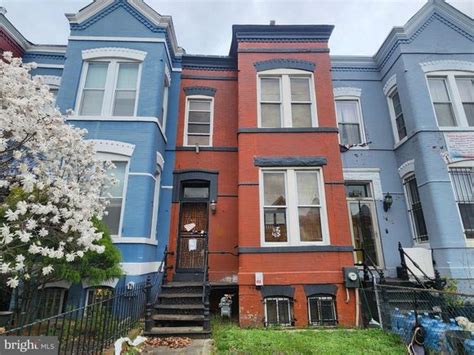 Townhouse for sale in Washington, DC Estately 🧡 MLS