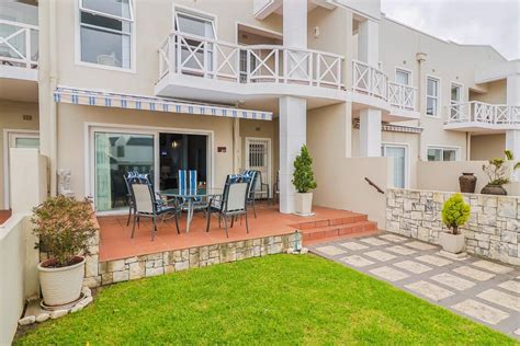 Townhouses for Sale in Hermanus - Property24