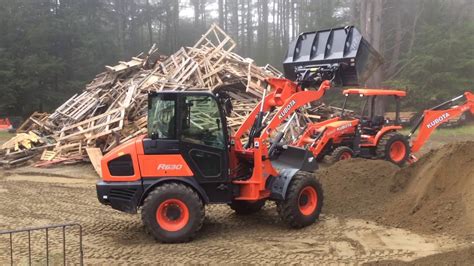Townline Equipment - Kubota dealer in NH, VT and NY | QUICK LINKS REQUEST A QUOTE PROMOTIONS VIEW BROCHURES. SALES DEPARTMENTS Loading... Plainfield, NH Phone: 603-675-6347 Email: info@townlineequipment.com M-F: 8:00 am - 5:00 pm Sat: 8:00 am - 12:00 pm. CONTACT US Pittsford, VT .... 