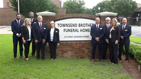 Townsend funeral home dublin georgia. .  ...