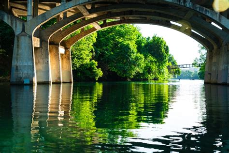 Toxic algae confirmed in several Austin waterways, including Barton Springs