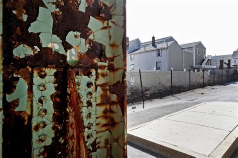 Toxic lead paint chips falling from Tobin Bridge onto Chelsea homes