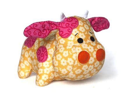 Toy Patterns by DIY Fluffies Stuffed Cow pattern