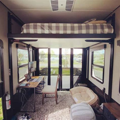 Check out these must-see bunkhouse RV floorpl