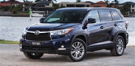 Toyota Kluger 2014 Pricing & Specifications