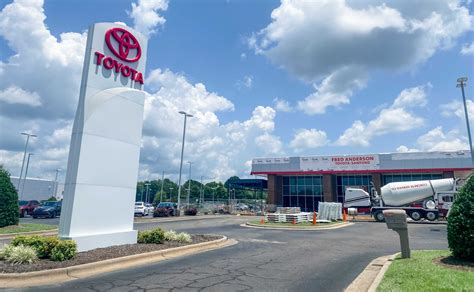 Toyota Service Center - Anderson Toyota