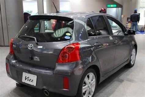 Toyota Vitz Rs 2010 reviews, prices, ratings with various photos