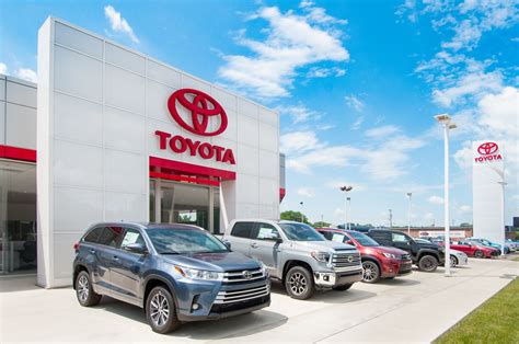 Yark Toyota | New Toyota & used car dealer in Maumee OH. 