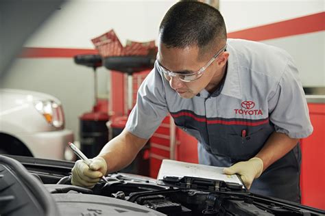 Toyota mechanic. Things To Know About Toyota mechanic. 