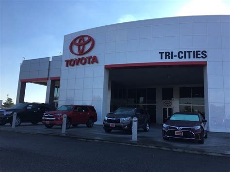 Toyota of tri cities. Toyota of the Tri-Cities ALWAYS takes care of my service needs on my 2015 Avalon hybrid. The car gets 39-40 mpg in town and around 42 mpg on the highway. Loved my Camry hybrid and now I love my Avalon hybrid...AND NO, you don't ever have to plug it in. The engine recharges the batteries as I drive. 