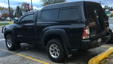 Toyota pick up Tacoma 1st gen., xtra cab, Camper Shell 6’ bed