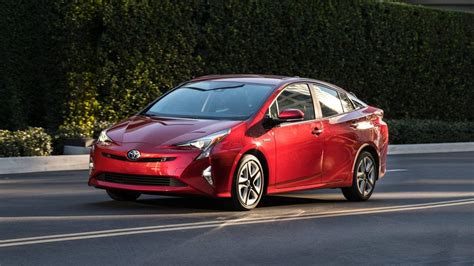 Toyota prius gas mileage. That applies even more so to the plug-in-hybrid Prius Prime, which now has 220 horsepower and still achieved an impressive 46 mpg in our real-world highway fuel … 