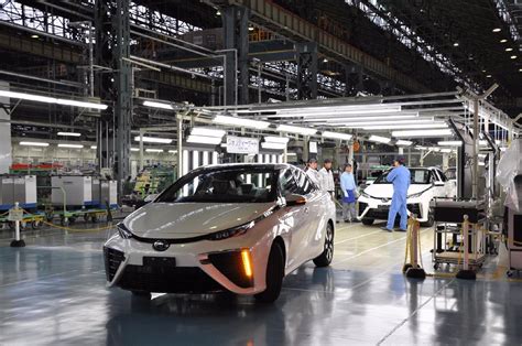 Toyota suspenderá operaciones en todas sus plantas en Japón