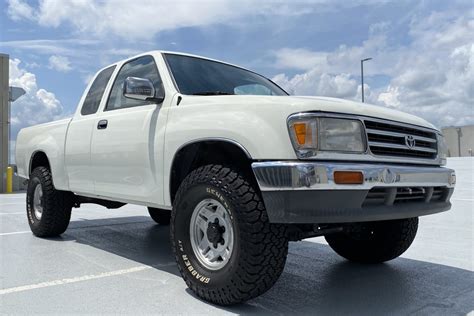 1993 Toyota T100 T100 1-Ton 5-Spd. 204,999 mi. $4,990. Get the AutoCheck Report. Betancourt Auto Sales. Lynnwood, WA (162 mi.) Show details. Used. 1997 Toyota T100 XtraCab SR5.. 