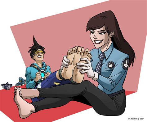Tracer is tickled in dvas arcade. Tickling yourself is a lot harder than it seems. Have you ever wondered why you cannot tickle yourself? Find out why self-tickling seems impossible. Advertisement Most of us have a... 