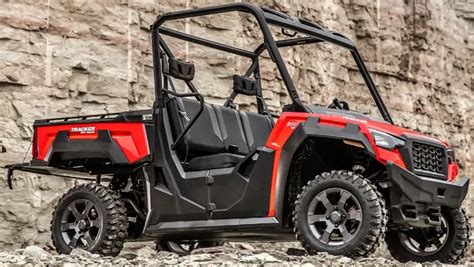 In addition to a whisper-quiet 50HP engine, the TRACKER® 800SX comes standard with a vibration-reducing frame, abundant storage and more to ensure it's a versatile, reliable powerhouse for work and play. Adding to its capabilities, this off-road vehicle has a 2,000-lb. towing capacity, 1,000-lb. capacity tilting cargo box and three-passenger ... . 