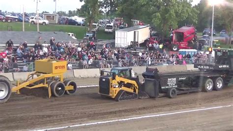 CORCORAN LIONS TRACTOR & SEMI PULL Corcoran Lions Park, Highway 101 & County Rd 10 Saturday June 5, 2021 - 7:00 P.M. Pits open at 3 P.M. / Weigh-in starts at 5 P.M. Per Class: 1st Place $200.00 2nd Place $125.00 3rd Place $75.00 $25.00 Advance Entry Fee $30.00 Day of Pull Entries Absolutely Close at 6 P.M. Day of Pull .