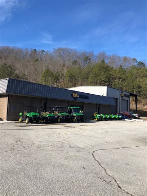 Tractor supply hazard ky. Locate store hours, directions, address and phone number for the Tractor Supply Company store in Danville, KY. We carry products for lawn and garden, livestock, pet care, equine, and more! 