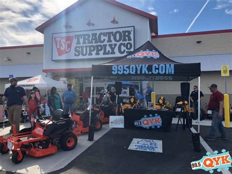 Tractor Supply in Liberty. Plan your road trip to Tractor Supply in TX with Roadtrippers.