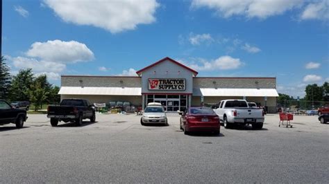 Tractor supply lumberton. Things To Know About Tractor supply lumberton. 