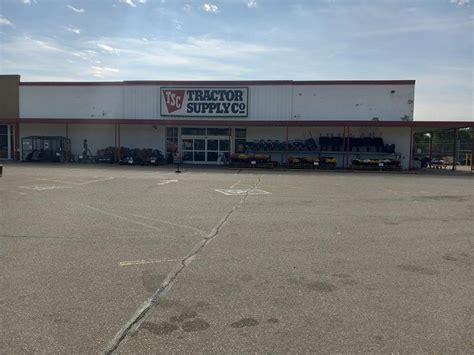 Tractor supply prairie du chien. Tractor Supply Co. at 20 Riverside Square, Prairie Du Chien, WI 53821. Get Tractor Supply Co. can be contacted at (608) 326-1080. Get Tractor Supply Co. reviews, rating, hours, phone number, directions and more. 