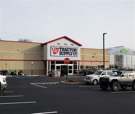 Tractor supply rockaway nj. Following a soft launch in late July, Kind Kush held a grand opening on Aug. 19 in the Rockaway Borough shopping center along Route 46 anchored by Tractor Supply Co. 