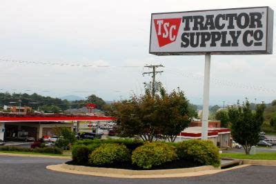 Tractor supply staunton va. 130 Tractor jobs available in Staunton, VA on Indeed.com. Apply to Tractor Trailer Driver, Maintenance Person, Yard Driver and more! 