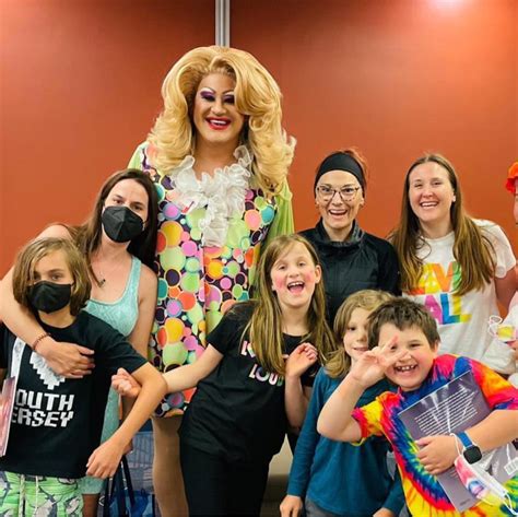 Tractor supply supports drag queens. Hard Rock Cafe - Atlantic City 1000 Boardwalk Atlantic City, NJ 08401. For Tickets & More Info: CLICK HERE! 