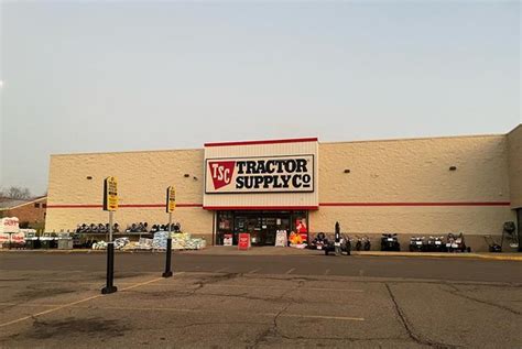 Tractor supply vernon. If you’re working on a farm, you want tires on your tractor that have excellent wet traction and road wear. You might need tires that are designed for narrow row crop work or large... 