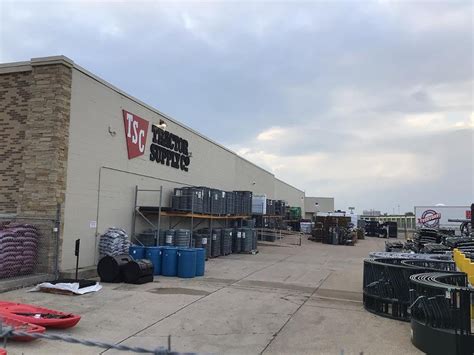 Tractor supply waxahachie. We aim to supply our customers with the best prices and always see to it that our inventory is well stocked. Check out what we’ve got for you today by stopping by the store. We’re here to help you find the right parts your vehicle needs. ... 