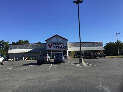 Tractor supply white hall. Things To Know About Tractor supply white hall. 