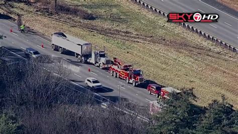 Tractor-trailer crash in Bolton temporarily closes I-495 during morning commute