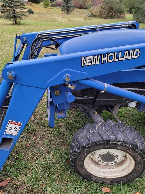 Compact Tractor, Full Size Tractors, Tractor Implements For Sale! Kubota, John Deere, New Holland, Kioti, Case/IH, and Others. 