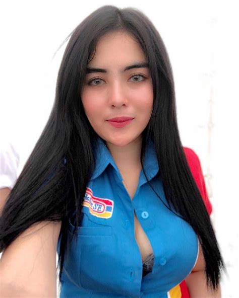 Tracy Mendoza  Semarang