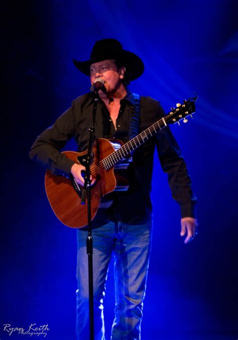 Tracy lawrence concert. Musical career. 1991–1993: Sticks and Stones. After signing to Atlantic Nashville, Lawrence began recording his debut album Sticks and Stones. 