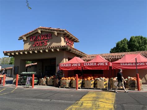 Top 10 Best Trader Joes in Cottonwood, AZ - May 2024 - Yelp - Trader Joe's, Mount Hope Foods Naturally, Safeway, Farmer’s Market At Old Town Square, Garcia's Market, Walmart Supercenter, Lazy 5S Cattle, Suzy Q Market, Gayle's Chocolates, Verde Valley Olive Oil Traders